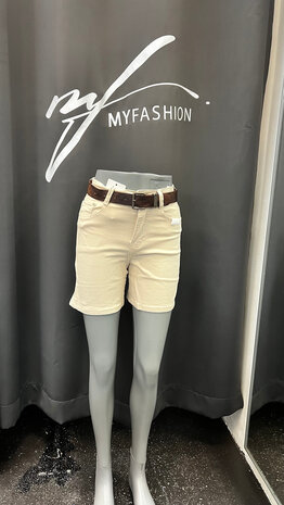 Miss RJ Short mom fit stretch 709