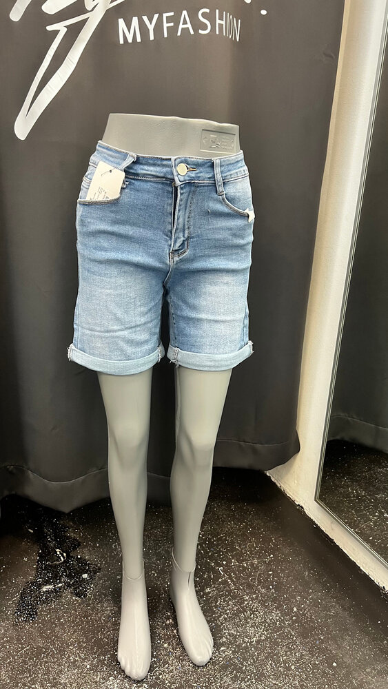 Miss RJ Short mom fit stretch 697