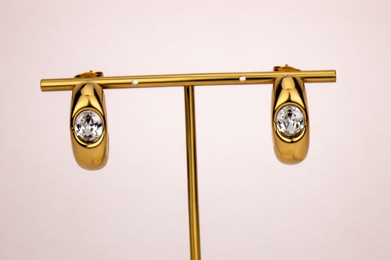 Claston Luxury Earring Classic Oval 2501-26 Claston Luxury Earring Classic Oval 2501-26