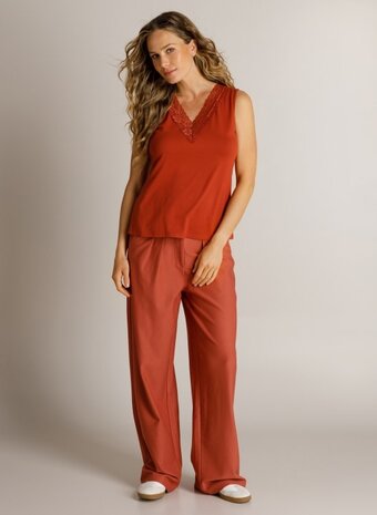 Ivy Beau Top v-hals kant Dalina