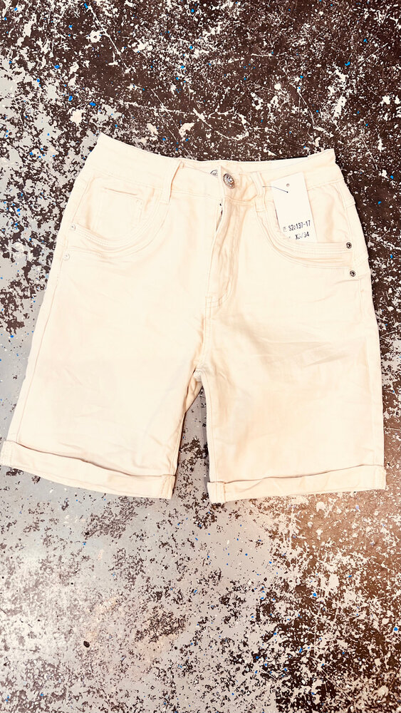 Jewelly Short 26137