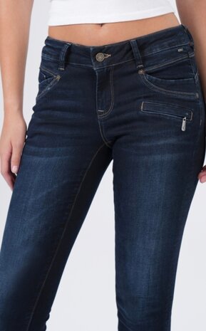 M.O.D. Denim Skinny denim Suzy NOS M.O.D. Denim Skinny denim Suzy NOS