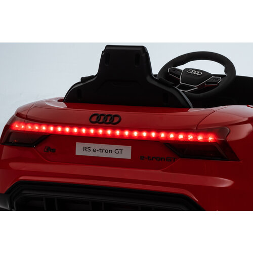 Voiture electrique enfànt Audi Audi RS e-tron GT 12V Voiture électrique enfant Red Voiture electrique enfànt Audi Audi RS e-tron GT 12V Voiture électrique enfant Red