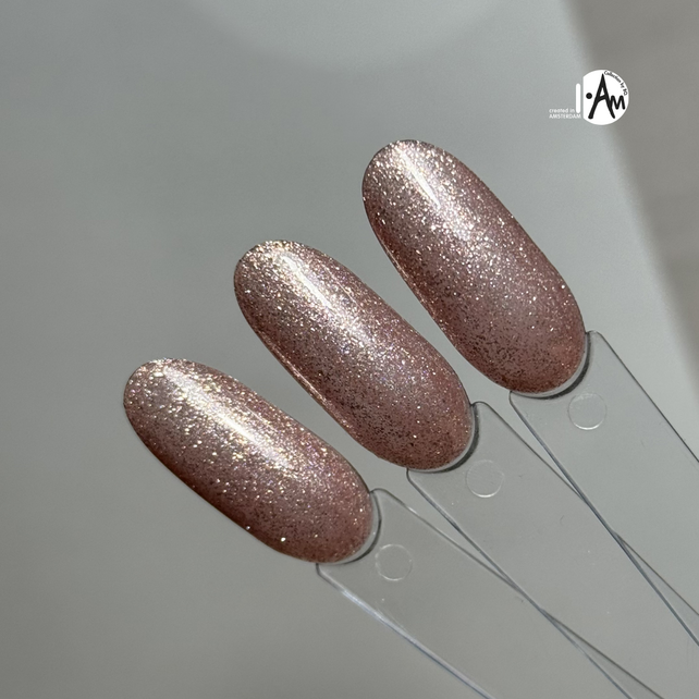 I.Am by BO. Soak Off Gel Polish #016 Champagne Kiss (15ml)