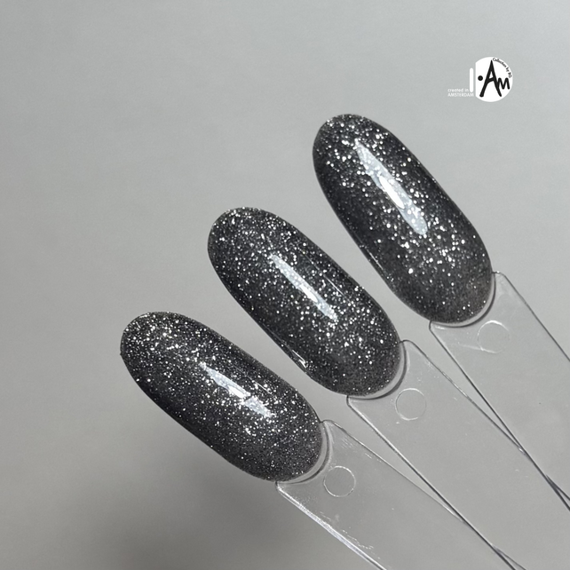 I.Am by BO. Soak Off Gel Polish #199 Black Diamond (15ml)