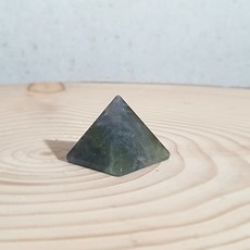 Terra Vita Pyramide de Fluorite (3 cm)