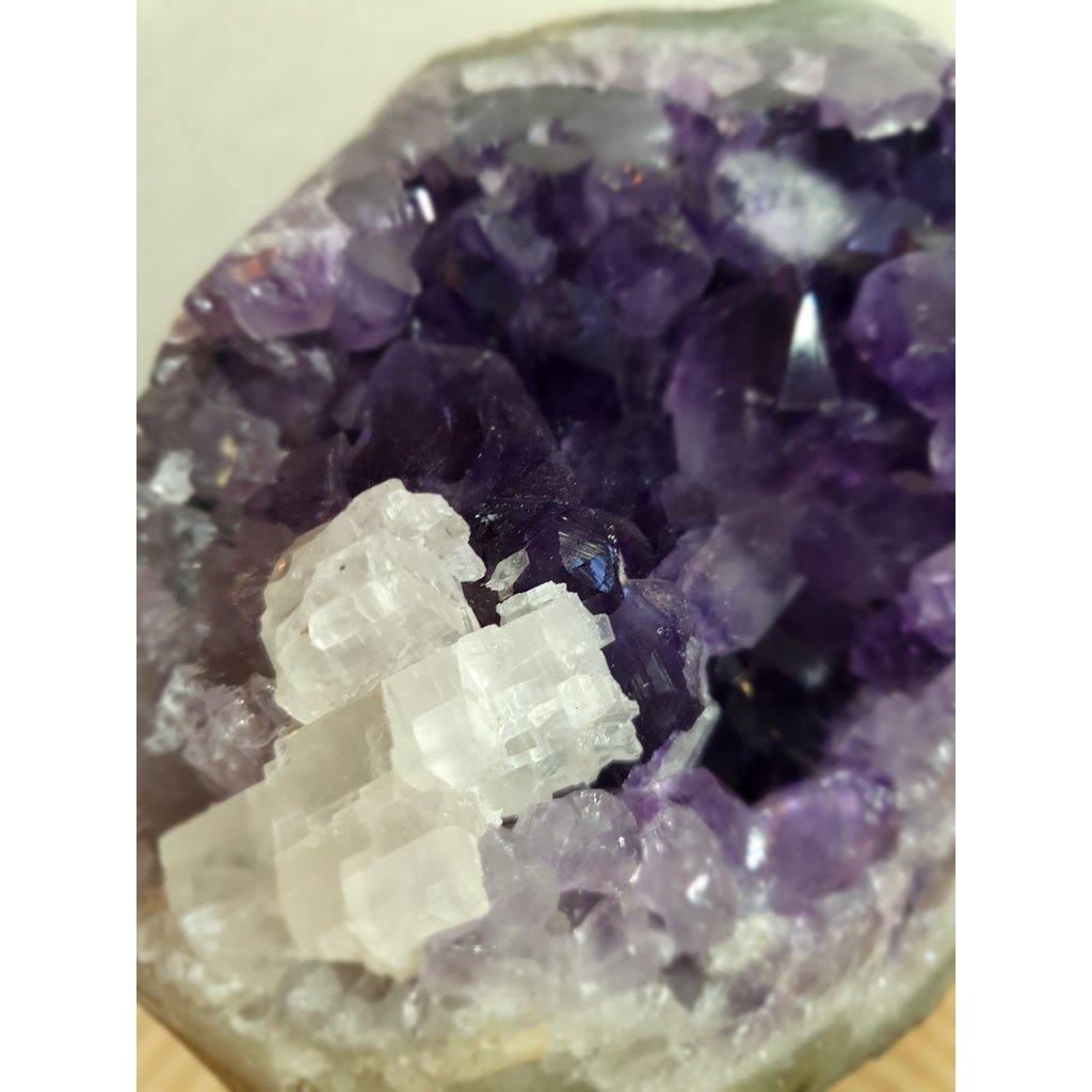 Terra Vita Geode Amethyst from Uruguay (nr. 2)