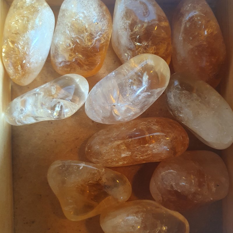 Terra Vita Citrine Tumbled Stone