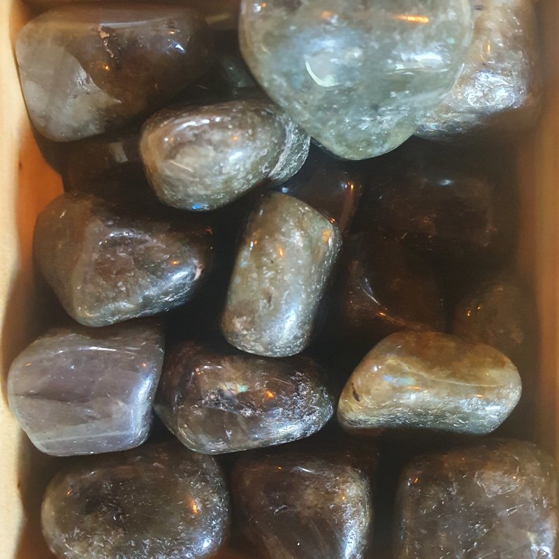Terra Vita Labradorite Tumbled Stone