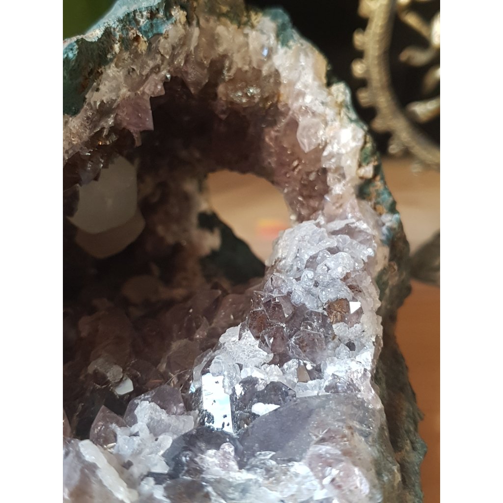 Terra Vita  Amethist Geode uit Brazilië (17 cm)