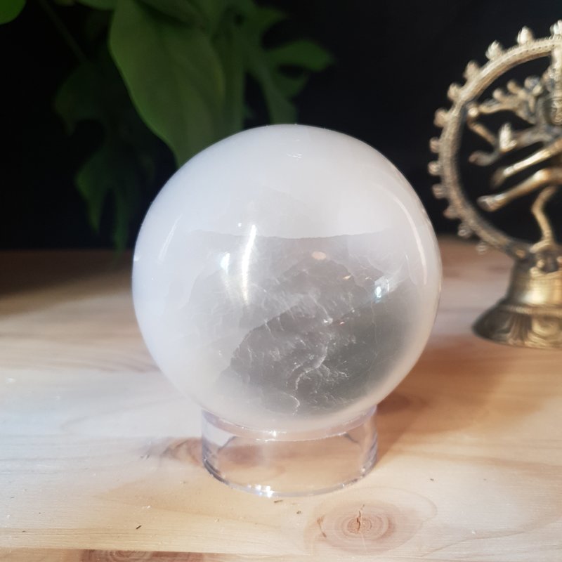 Terra Vita Sphère de Sélénite (8 cm)
