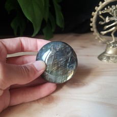 Terra Vita Labradorite Palm Stone (5,5 cm)