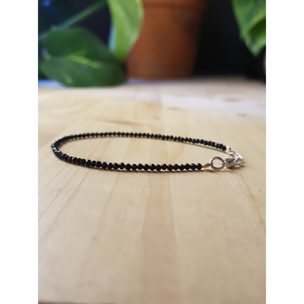 Terra Vita Spinel Armband | Karabijnhaak (2 mm)