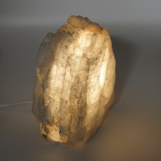 Fé  Selenite Lamp (Medium)