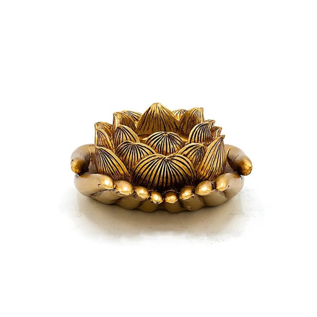 Terra Vita Tea light holder Lotus hands (Gold colored)