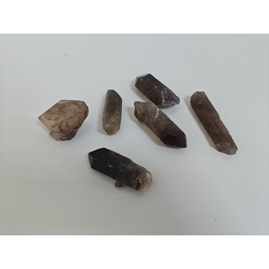 Terra Vita Ruwe Rookkwarts Punt (6,5cm)