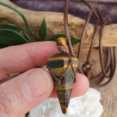 Terra Vita Tiger eye necklace men