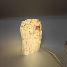 Fé  Selenite Lamp (Small)