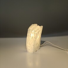 Fé  Selenite Lamp (Small)