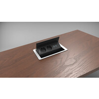 Flip Up - 3-Voudig, 1x stroom, 1x USB lader(2 ingangen) 1x leeg - Zwart