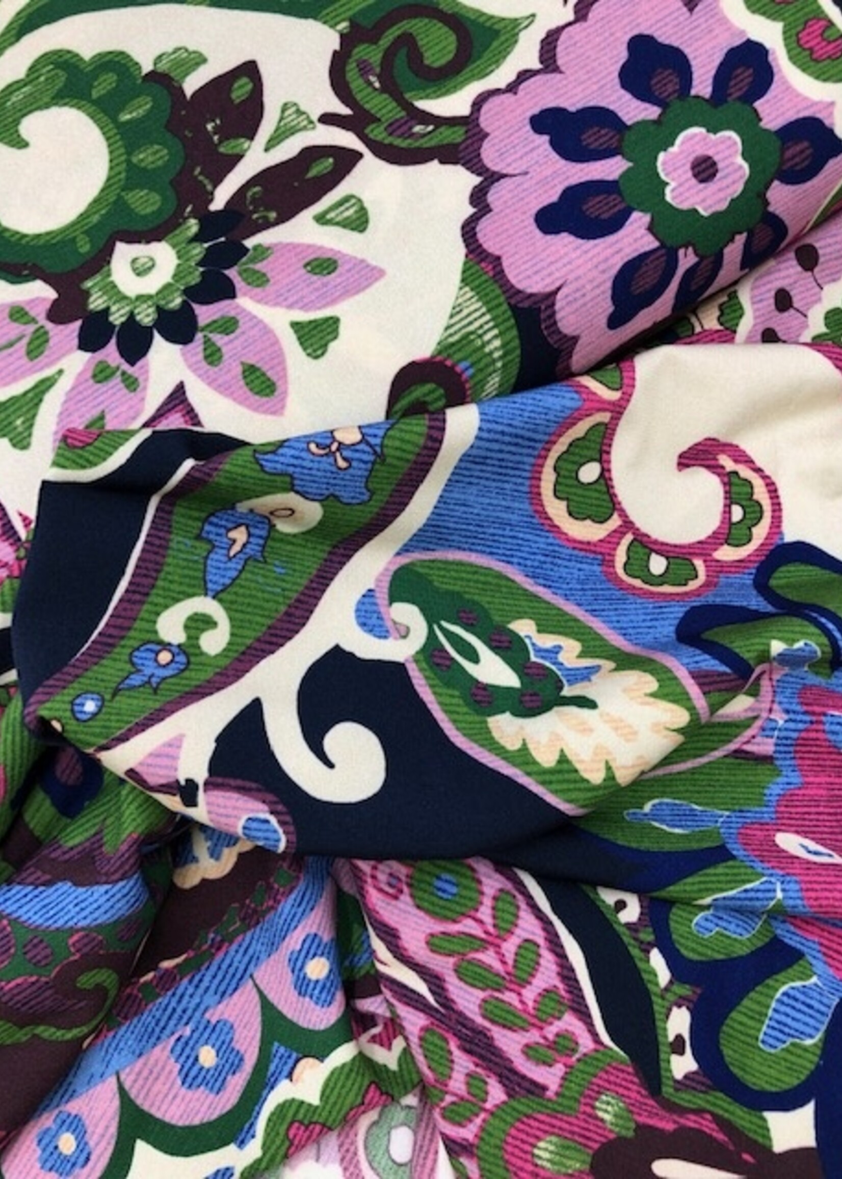 Comme ca coupon jersey crepe flowers