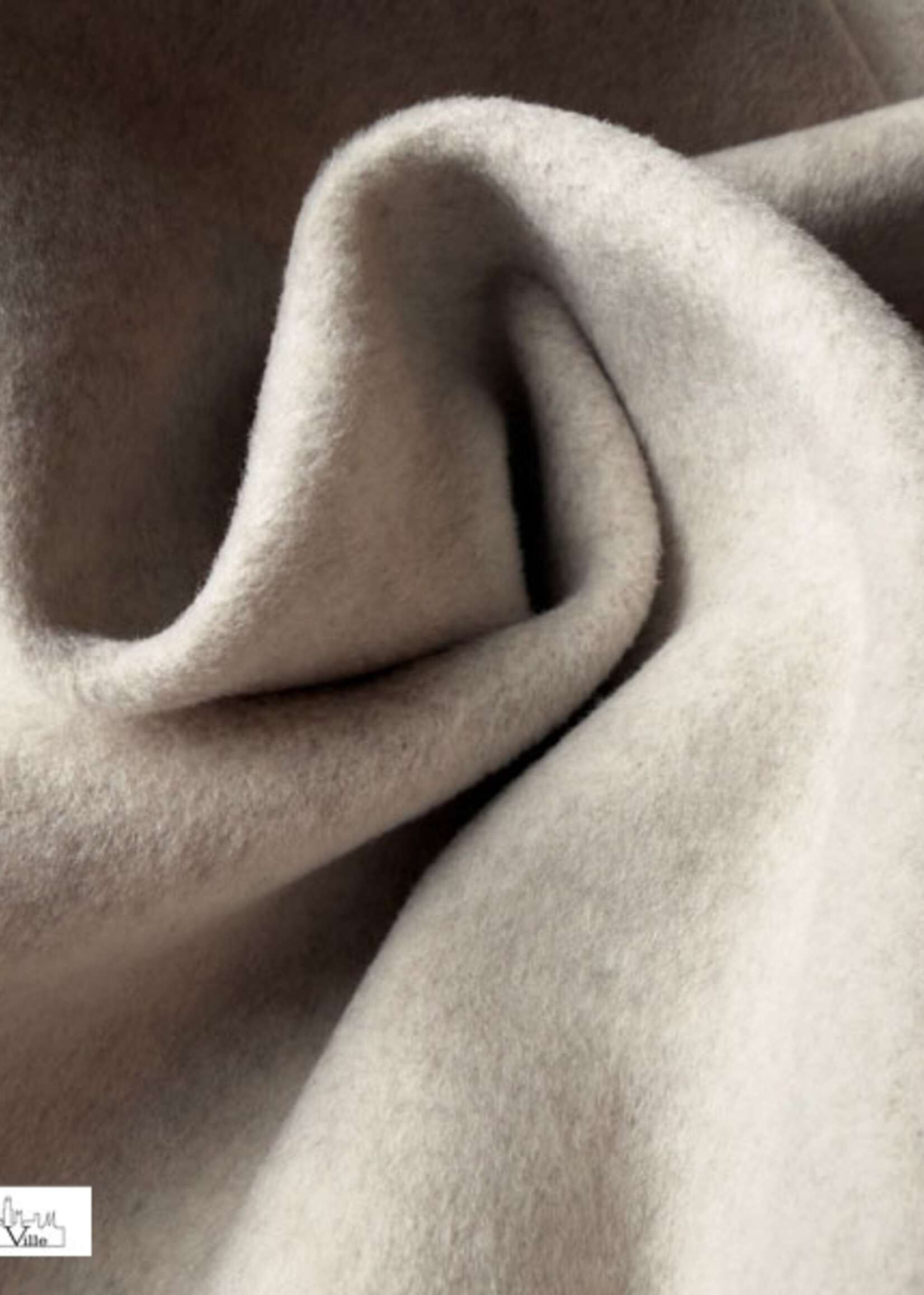 A La Ville Mantel greige