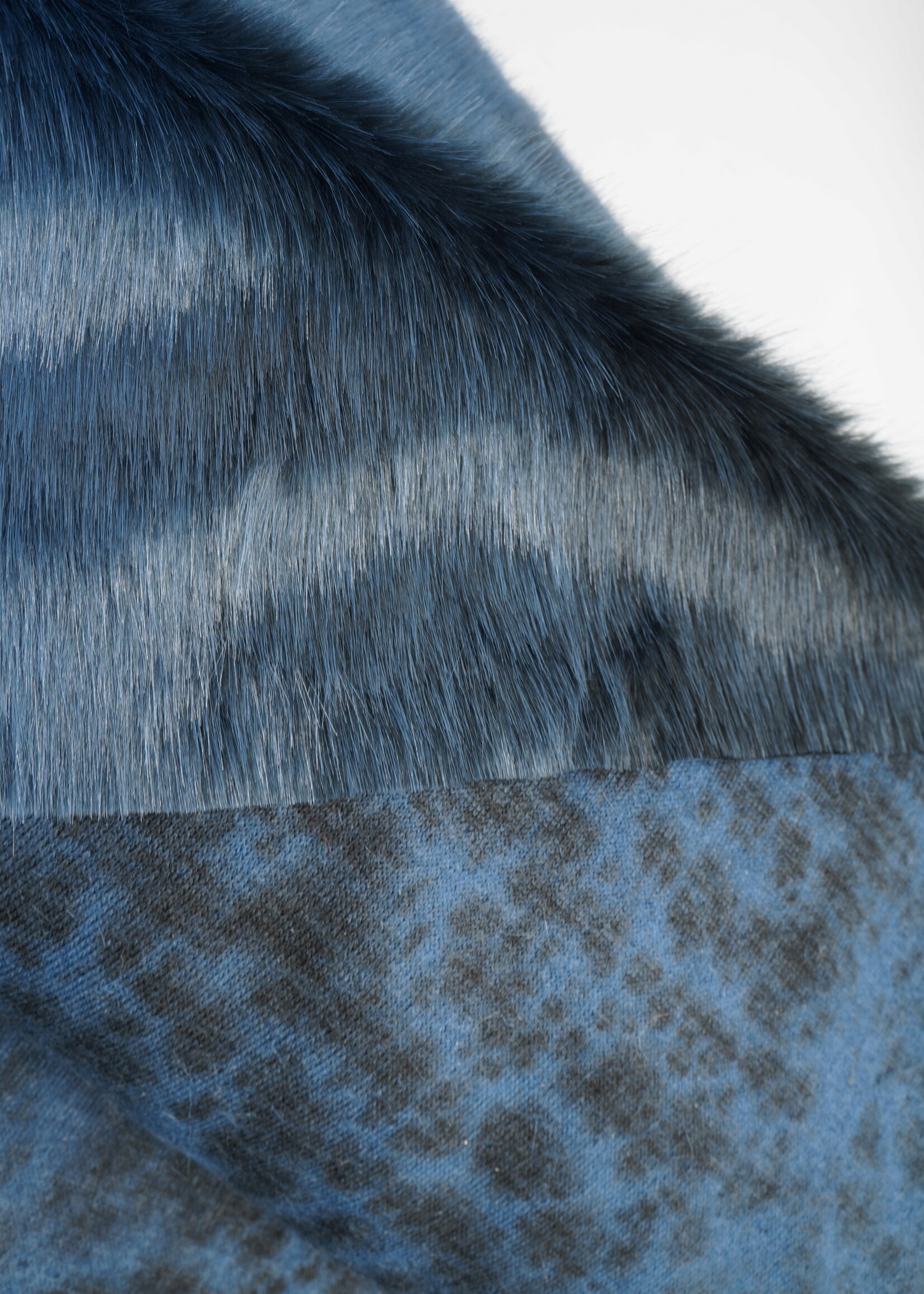 A La Ville fur petrol