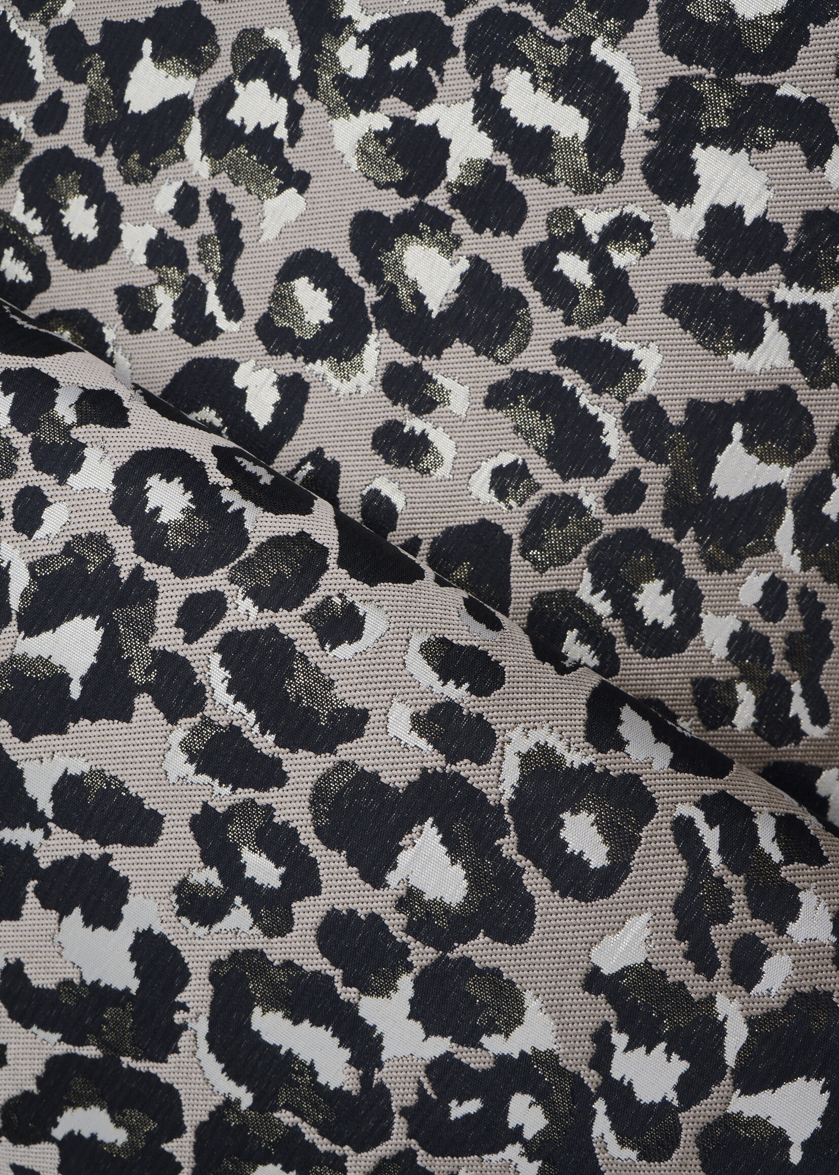 A La Ville shiny leopard