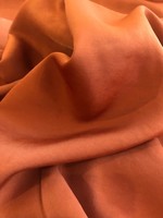 * Soepelvallende Stof - Viscose Blend met Satijnglans - Brique