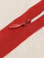 ° Naadverdekte of Blinde Rits - Niet-Deelbaar - Rood (kleurcode 519)