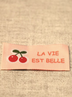 ° Label - La Vie est Belle