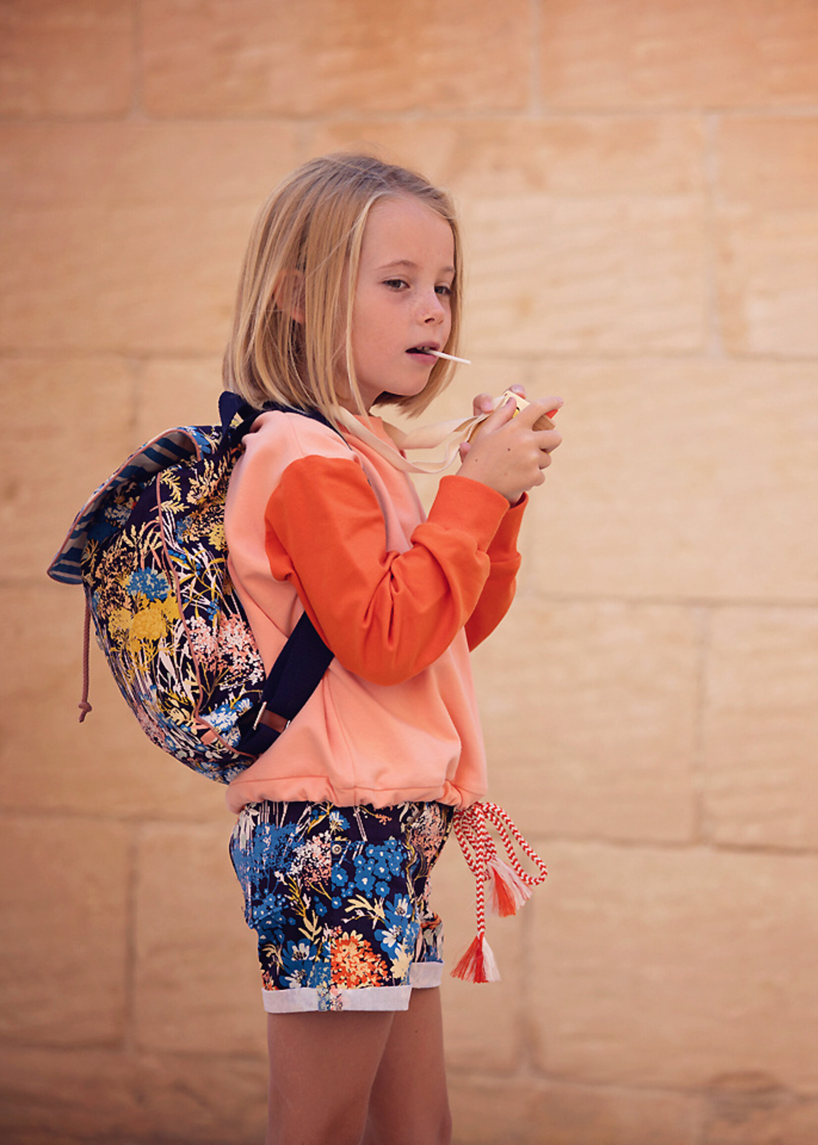 See You at Six ° Boordstof - See You at Six - Puffin's Bill Rood