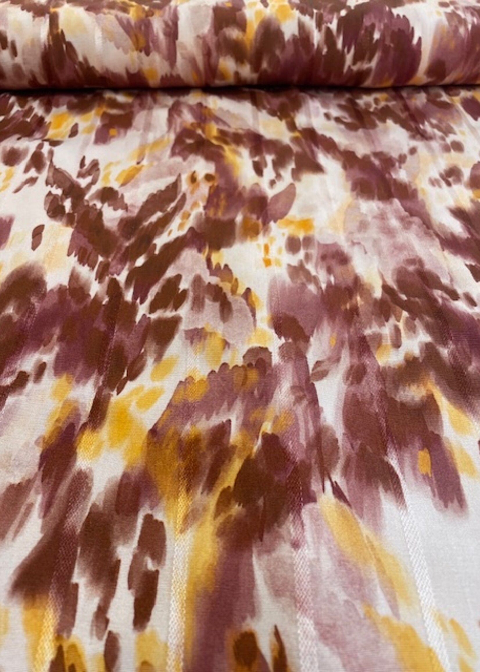 ° Soepelvallende Stof - Burgundy Blur