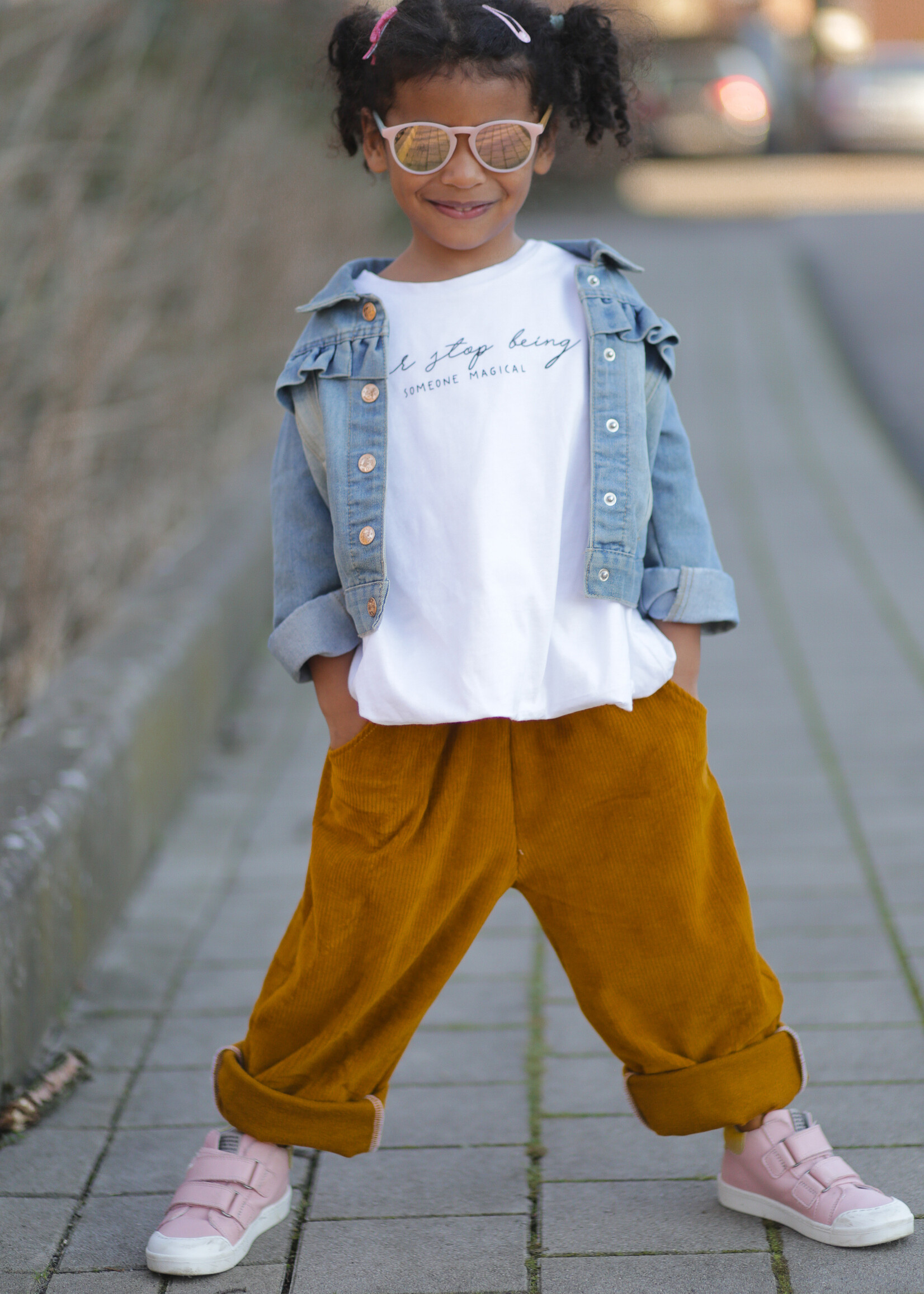 ° Stof Stretch Ribvelours / Corduroy (tricot) - Camel