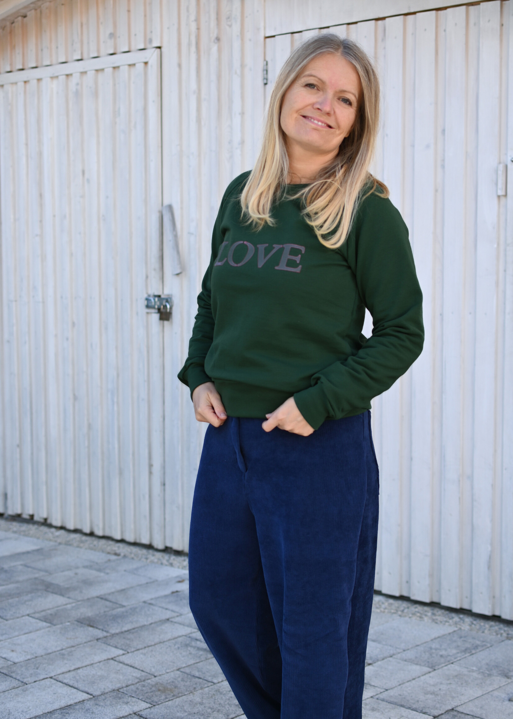 ° Stof Stretch Ribvelours / Corduroy (tricot) - Donkerblauw