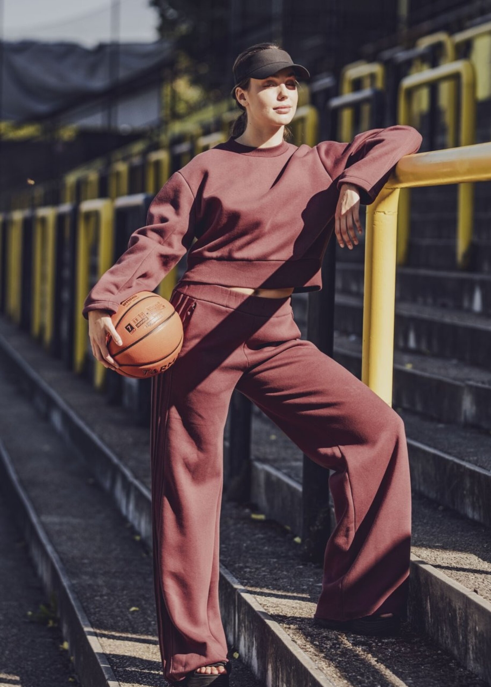 Fibre Mood ° Stof Jogging Sweater - FIBRE MOOD - FRITZI-ARYA-BOREAL - Aubergine