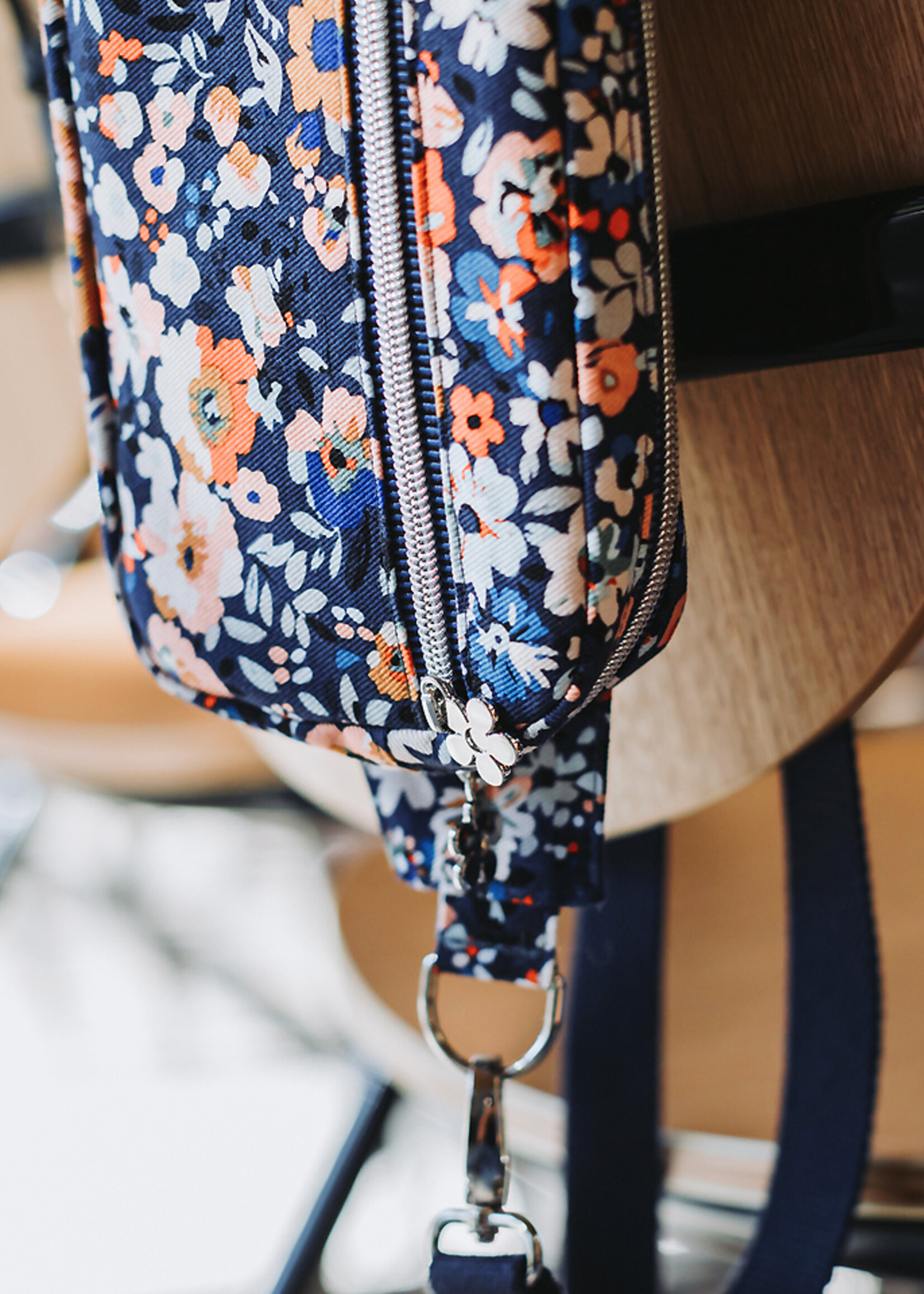 See You at Six ° Stof Katoen Canvas Gabardine Twill - See You at Six - Flower Joy - Oceana Blauw