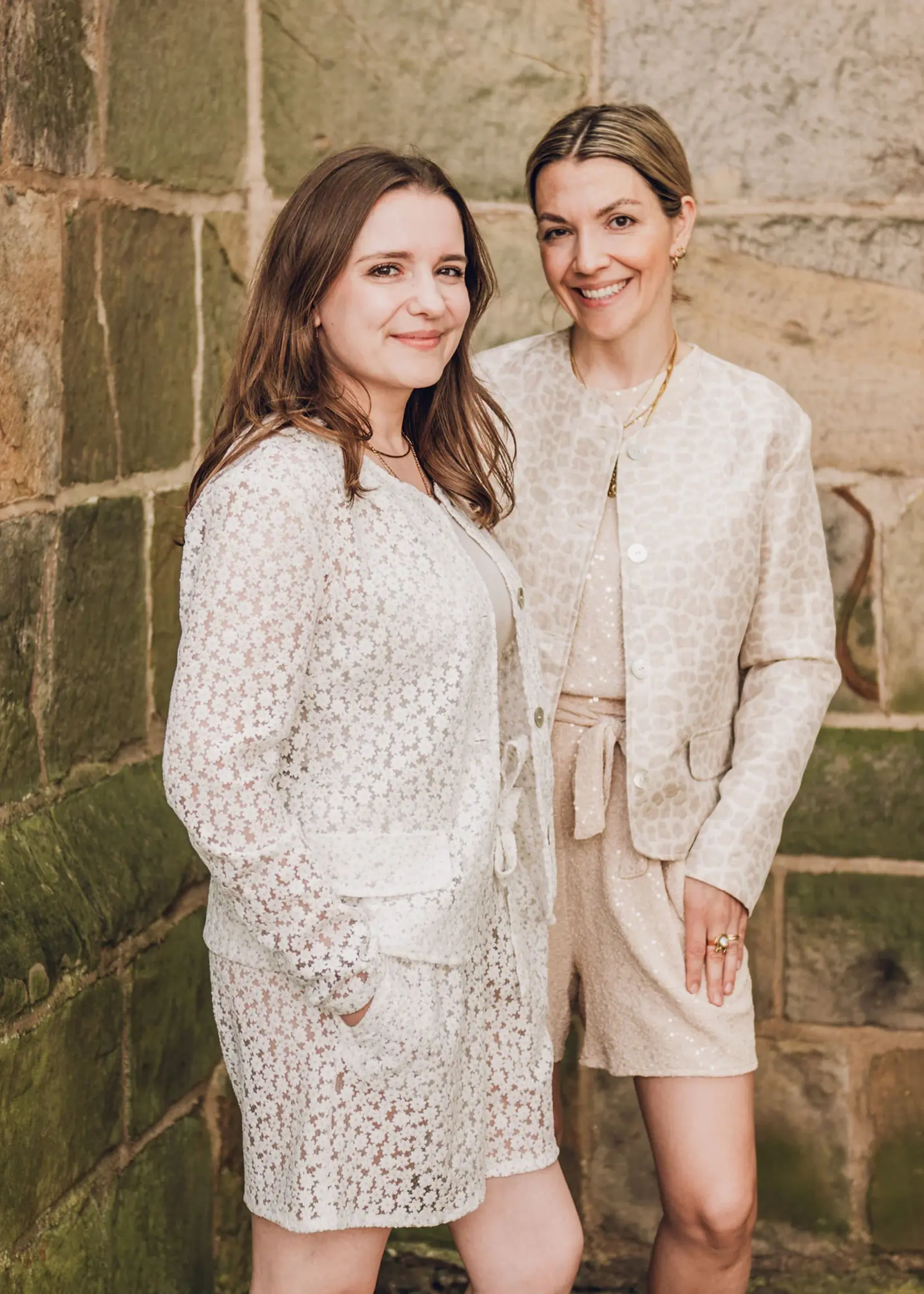 ° Stof Kant - Flowers - Golden Dot