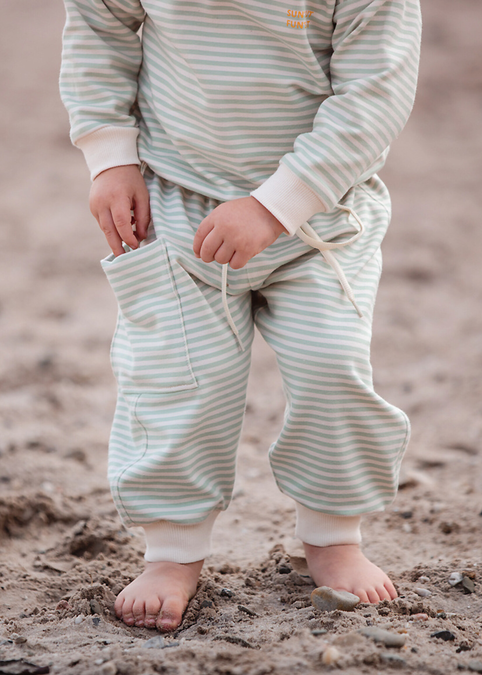 See You at Six ° Stof French Terry - See You at Six - Horizontals Fluisterbeige