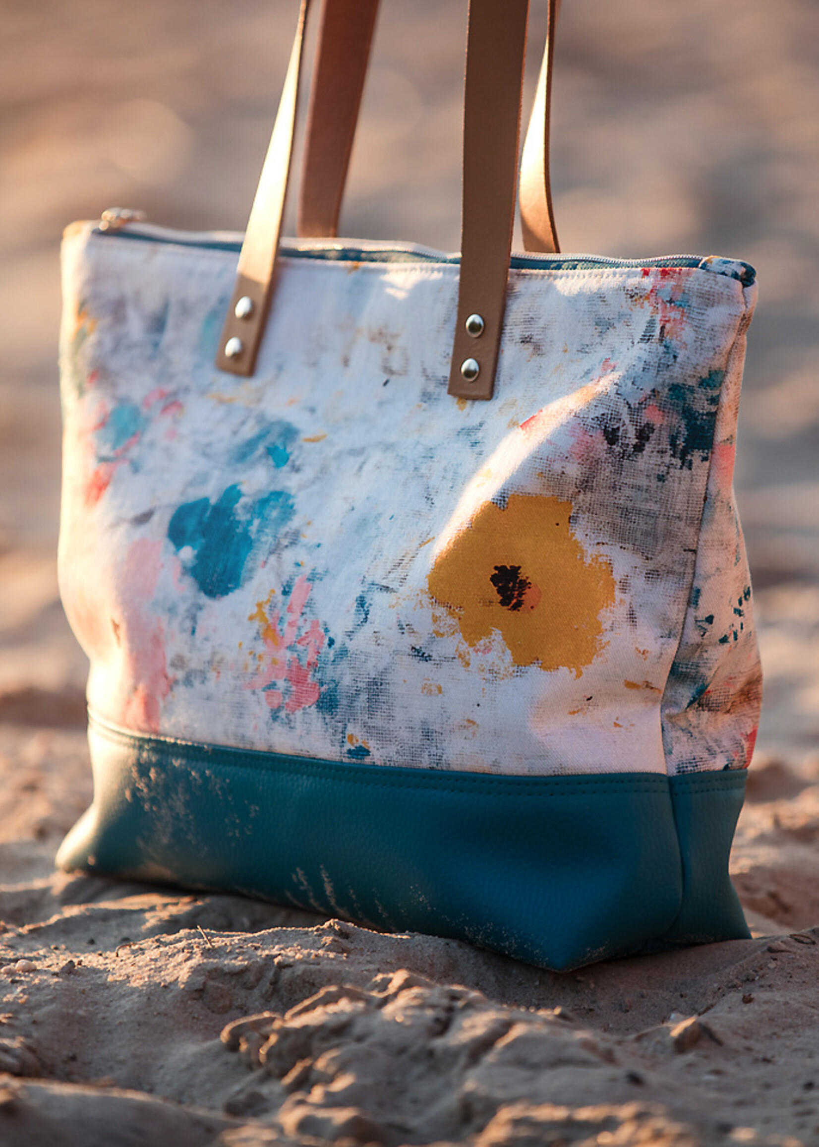 See You at Six ° Stof Canvas Gabardine Twill - See You at Six - Roses on Canvas