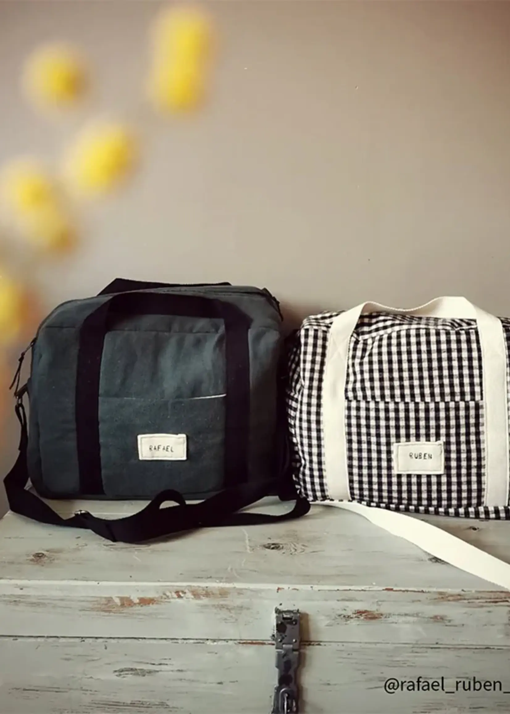 Ikatee ° Naaipatroon - Ikatee - Voyage Tas