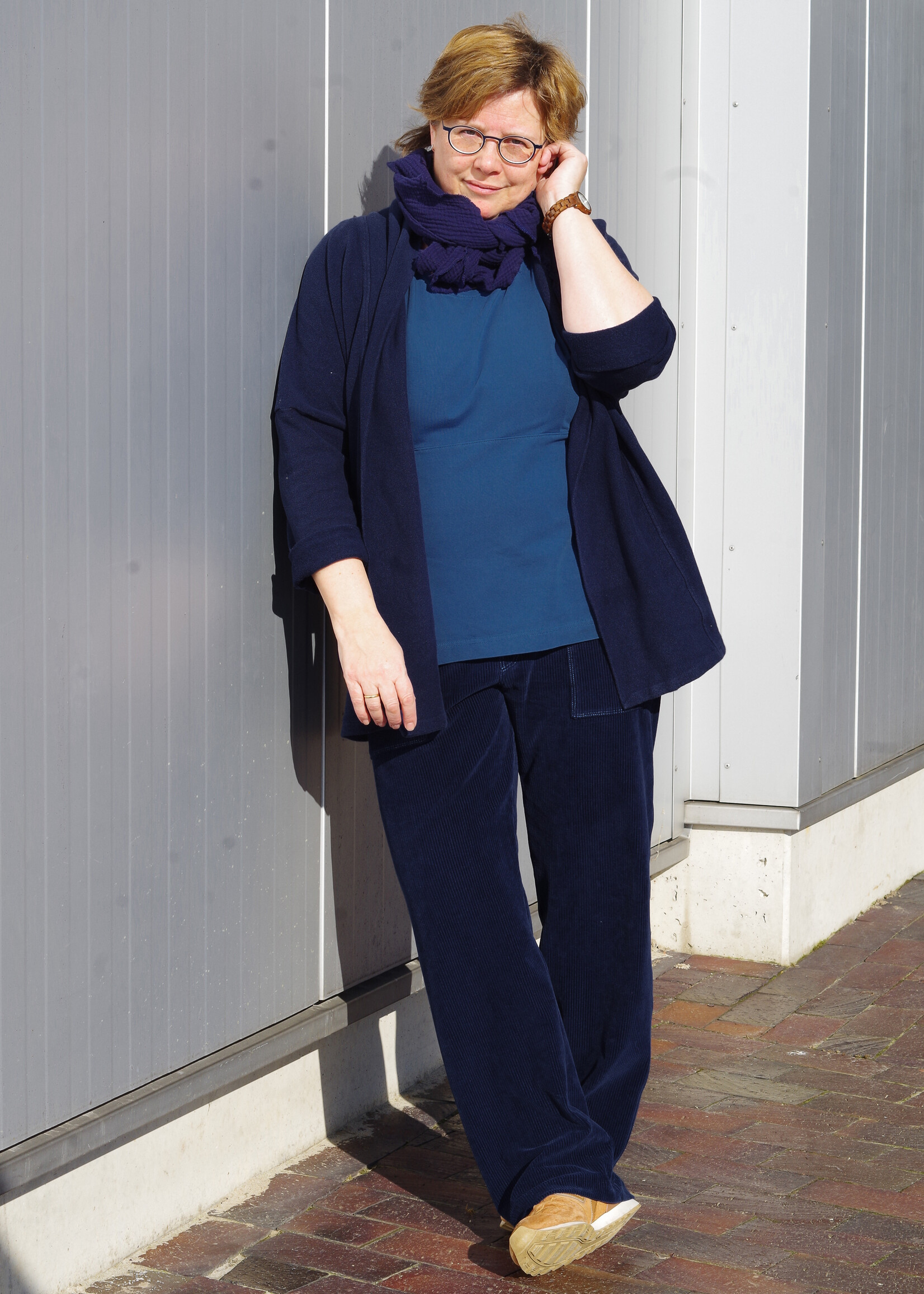 ° Stof Stretch Ribvelours / Corduroy (tricot) - Navy Blauw