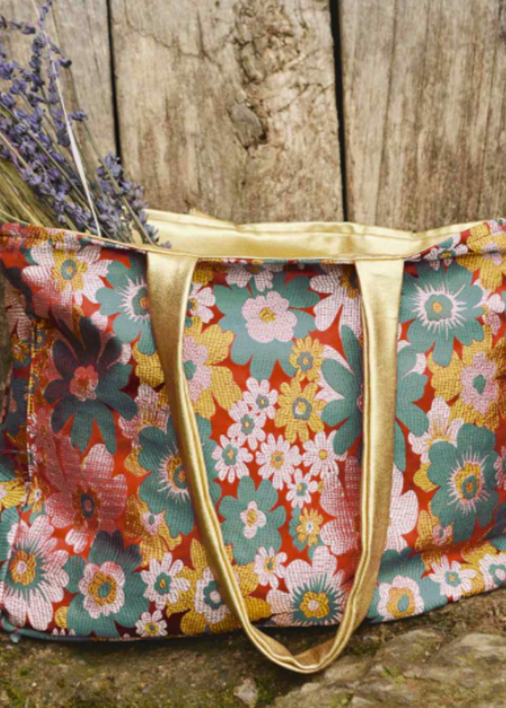 Katia ° Stof Brocade - KATIA Fabrics - Flowers - Autumn