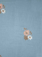 Katia ° Stof Double Gauze - KATIA Fabrics - Broderie Bloemen Blauw