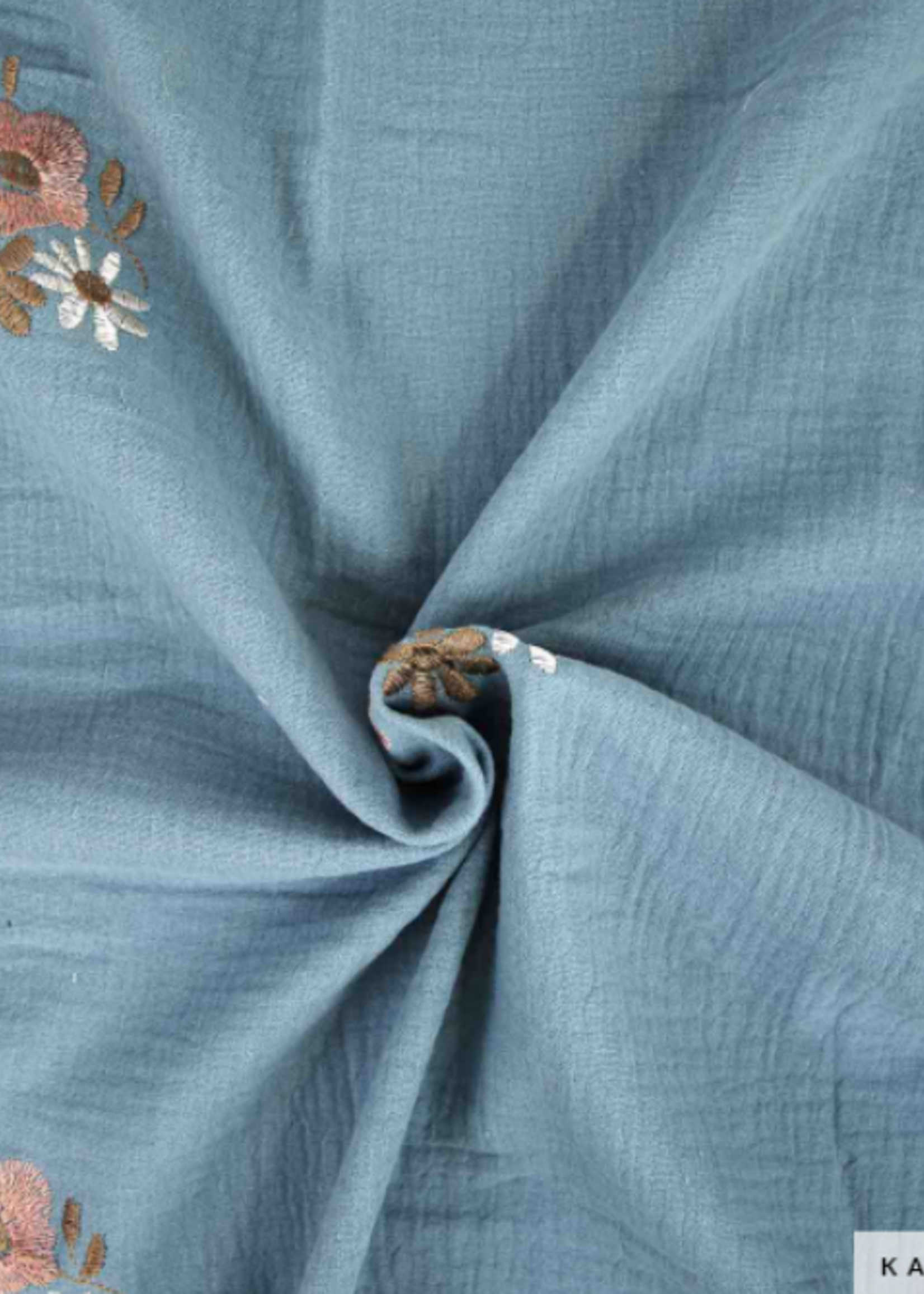 Katia ° Stof Double Gauze - KATIA Fabrics - Broderie Bloemen Blauw