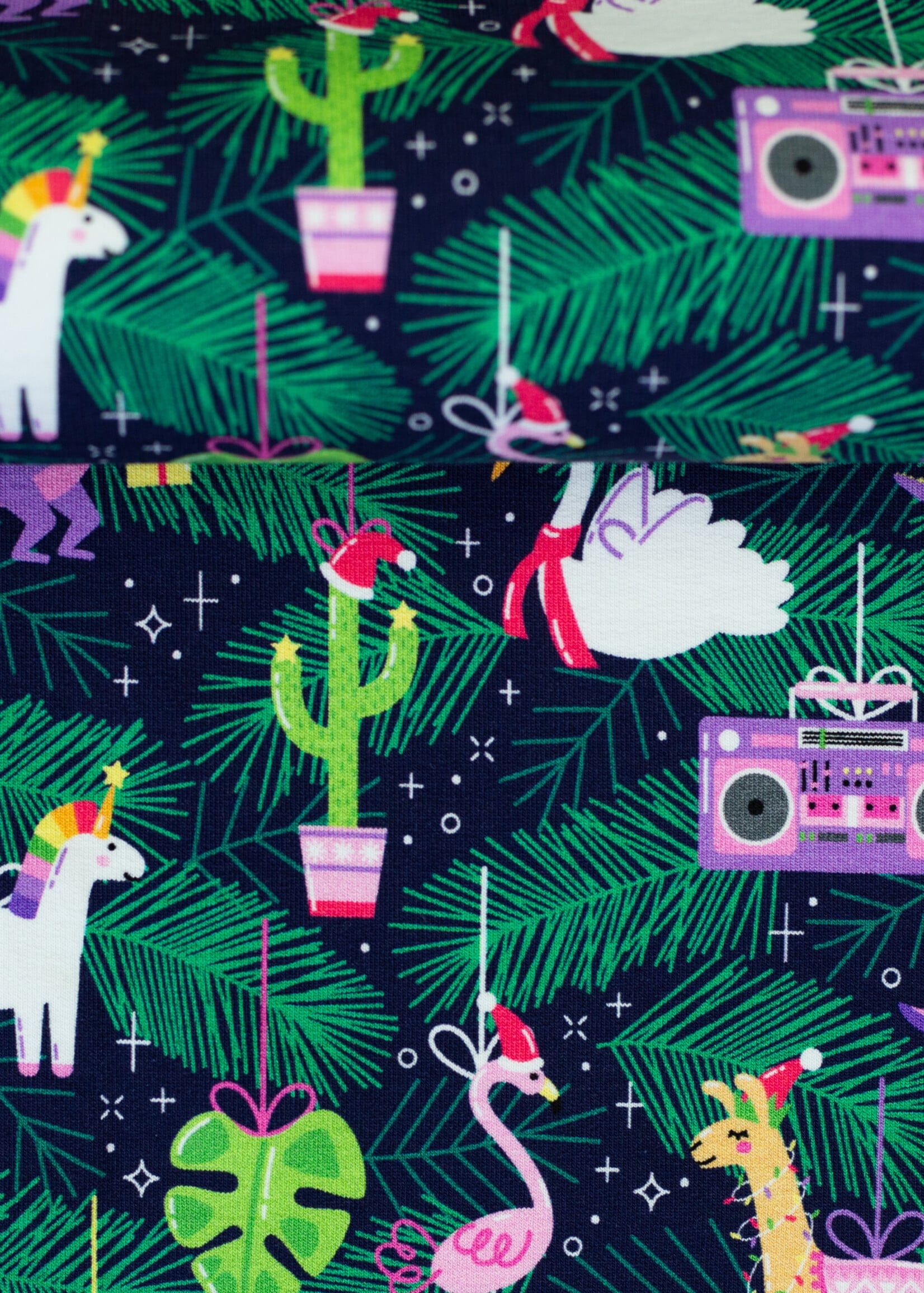 ° Stof Sweater - Christmas - Holly - Flamingo