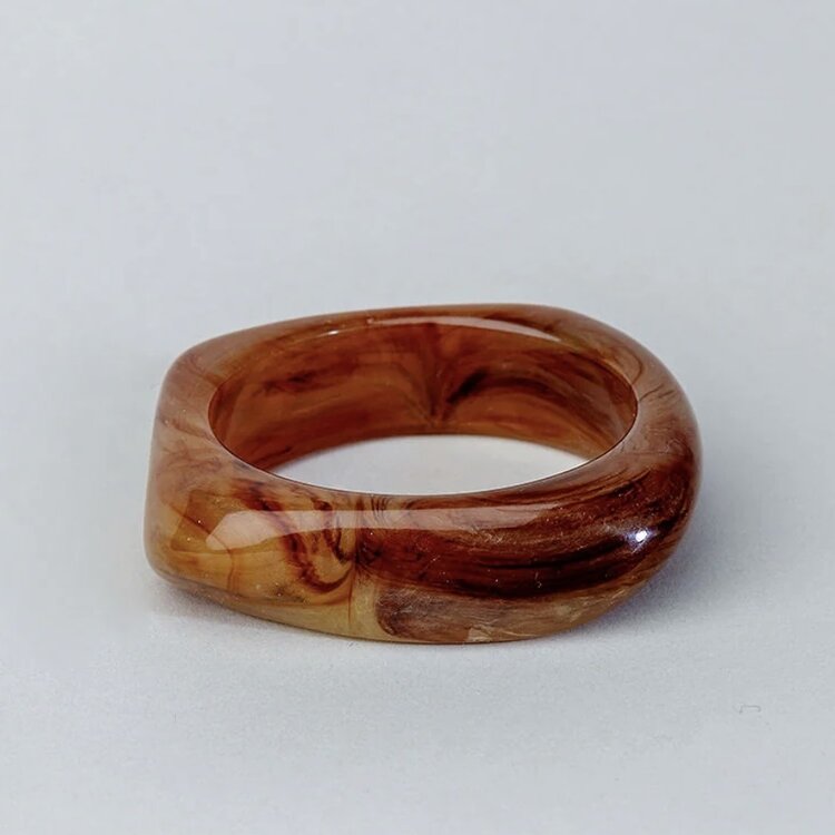 Bow19 Big Square Bracelet Brown