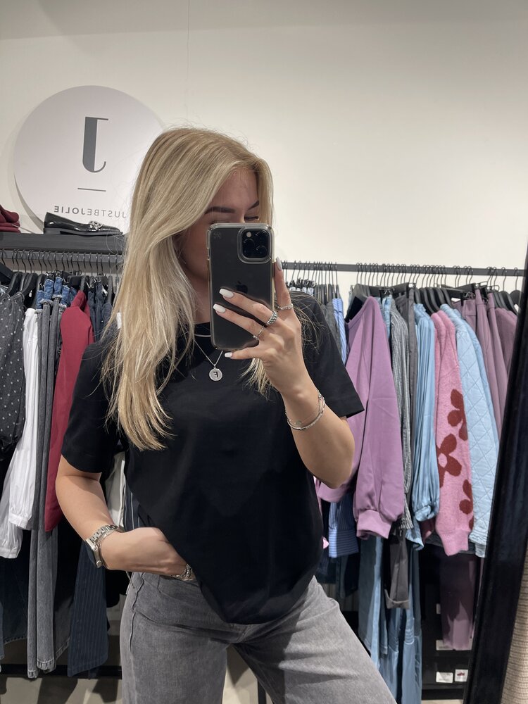 Selected Femme Essential SS Boxy Tee Black