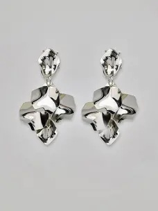 Bow19 Leaf Earrings Silver Metallic