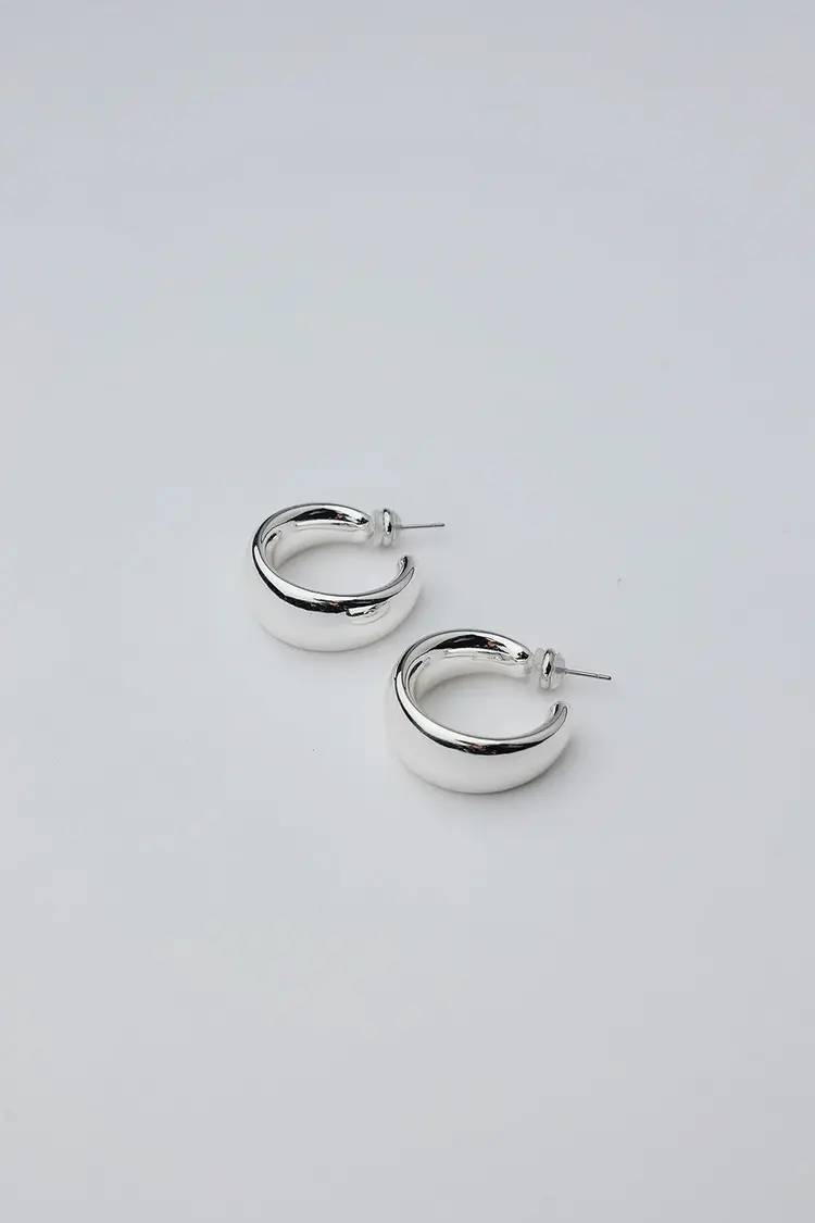 Bow19 Silver Hoops M